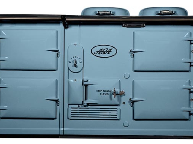 4 OVEN TRADITIONAL POWDER BLUE ENAMEL